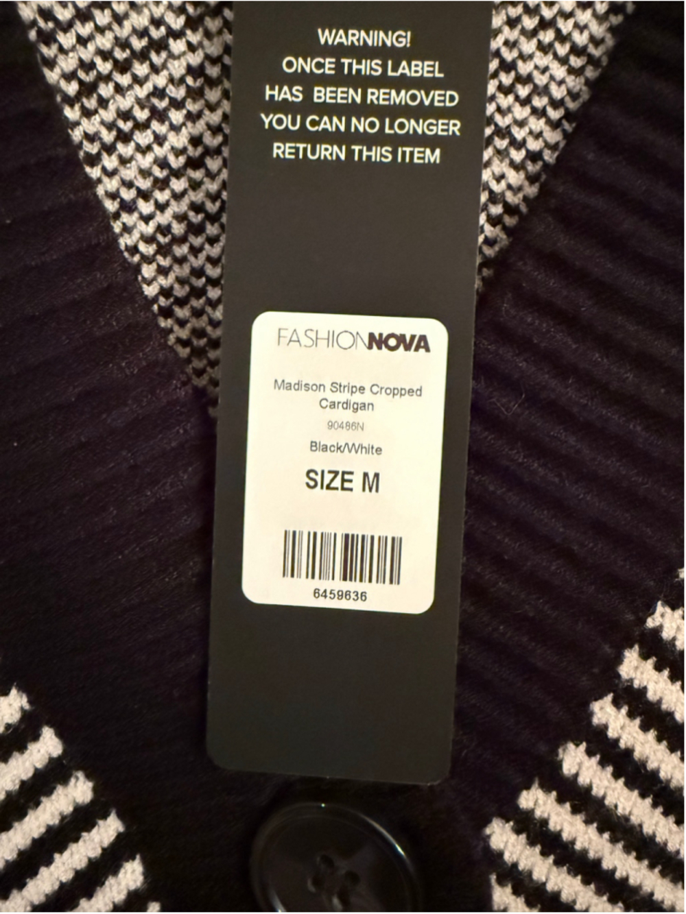 Fashion Nova Cardigan Size M Black White Chevron Knit Sweater NWT - Picture 5 of 12